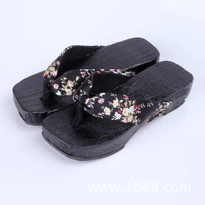 صندل جيتا نسائي جديد لعام 2026 - مراجعة Geta Wooden Sandal وسعره